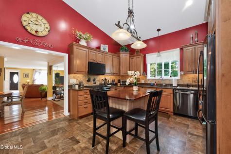 160 Hidley Road Wynantskill NY 12198