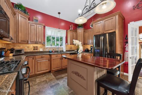 160 Hidley Road Wynantskill NY 12198