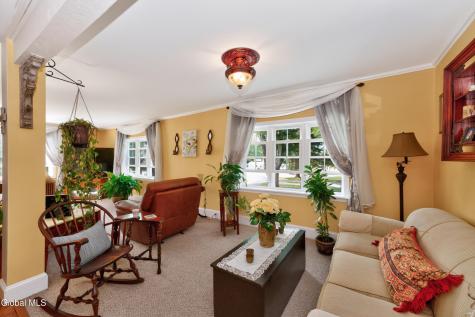 160 Hidley Road Wynantskill NY 12198