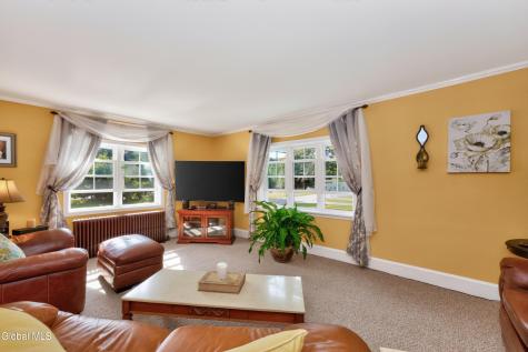 160 Hidley Road Wynantskill NY 12198