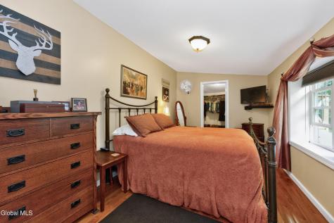 160 Hidley Road Wynantskill NY 12198