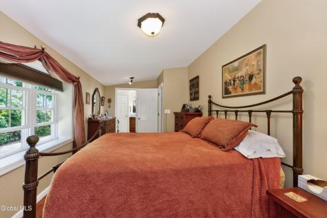 160 Hidley Road Wynantskill NY 12198