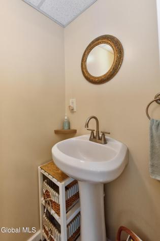 160 Hidley Road Wynantskill NY 12198