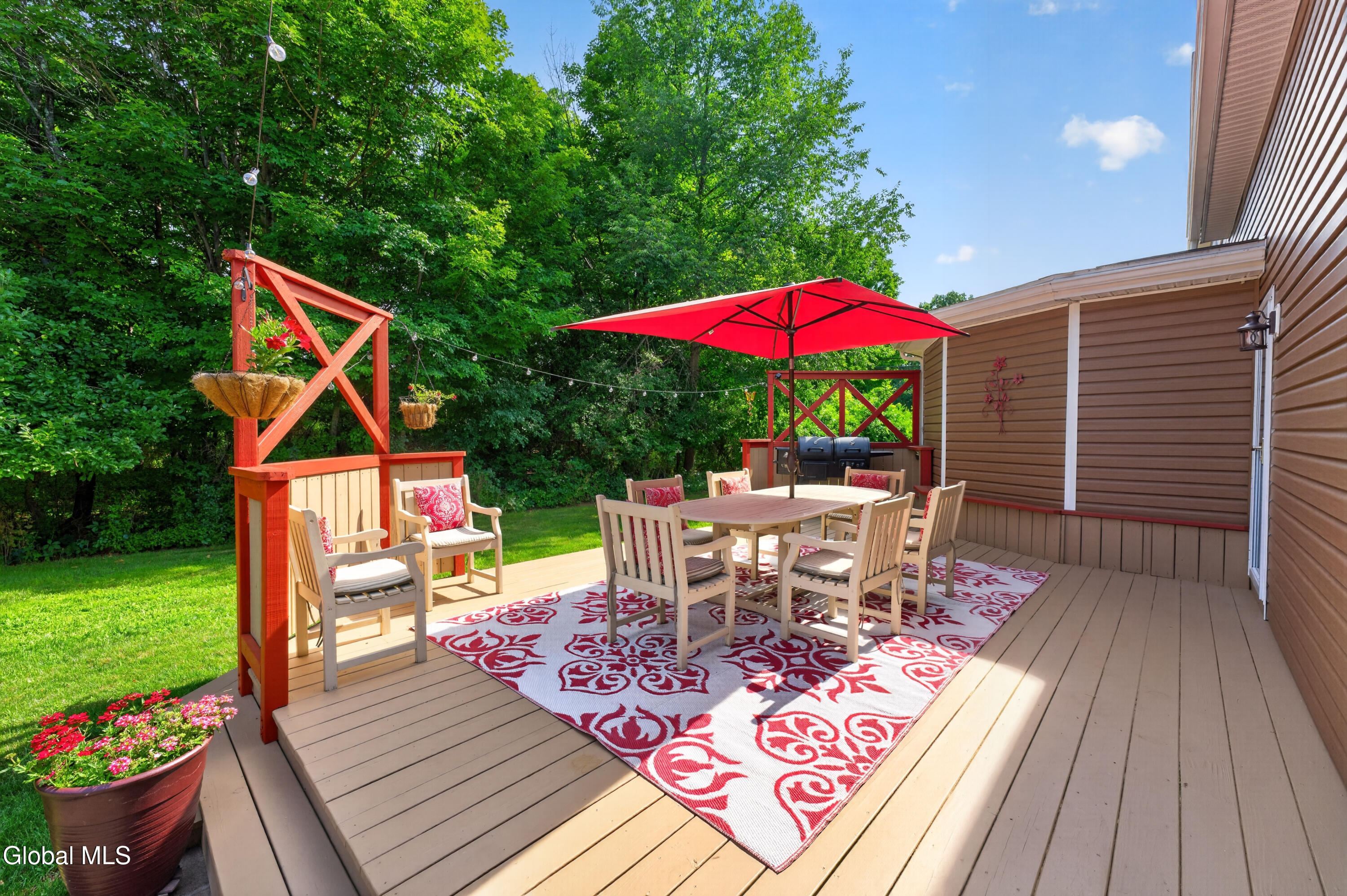 160 Hidley Road Wynantskill NY 12198