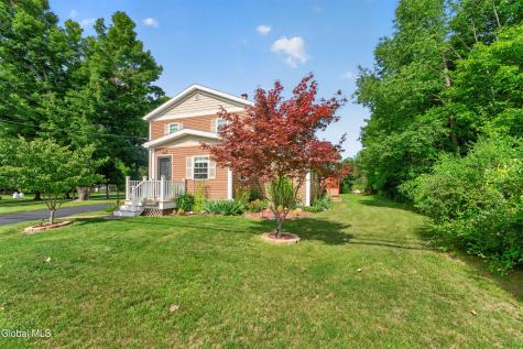 160 Hidley Road Wynantskill NY 12198