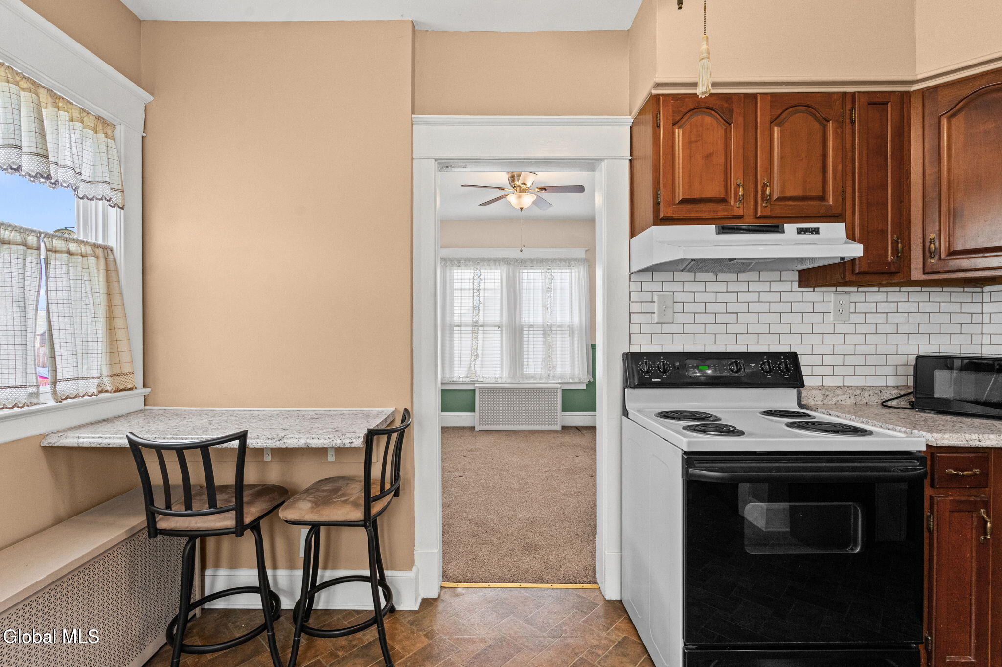 1053 Garner Avenue Schenectady NY 12309