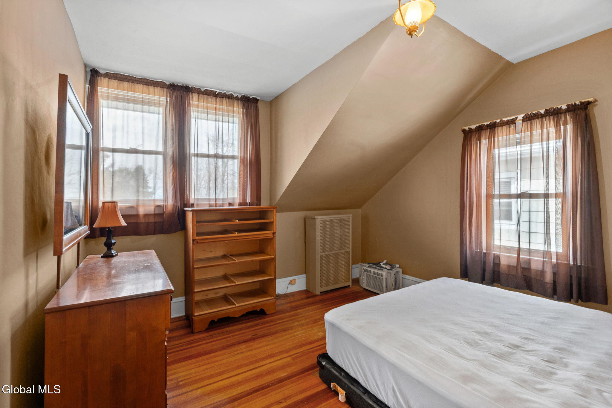 1053 Garner Avenue Schenectady NY 12309
