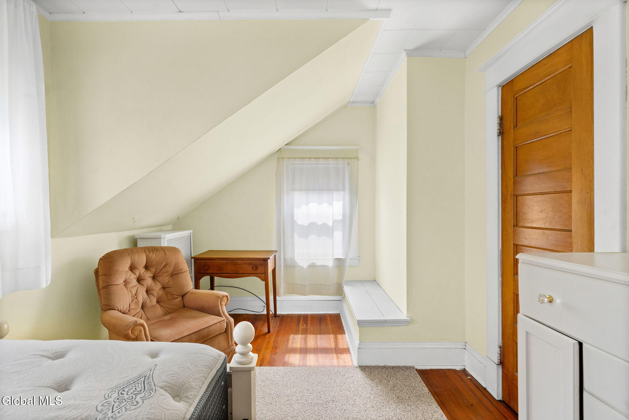1053 Garner Avenue Schenectady NY 12309