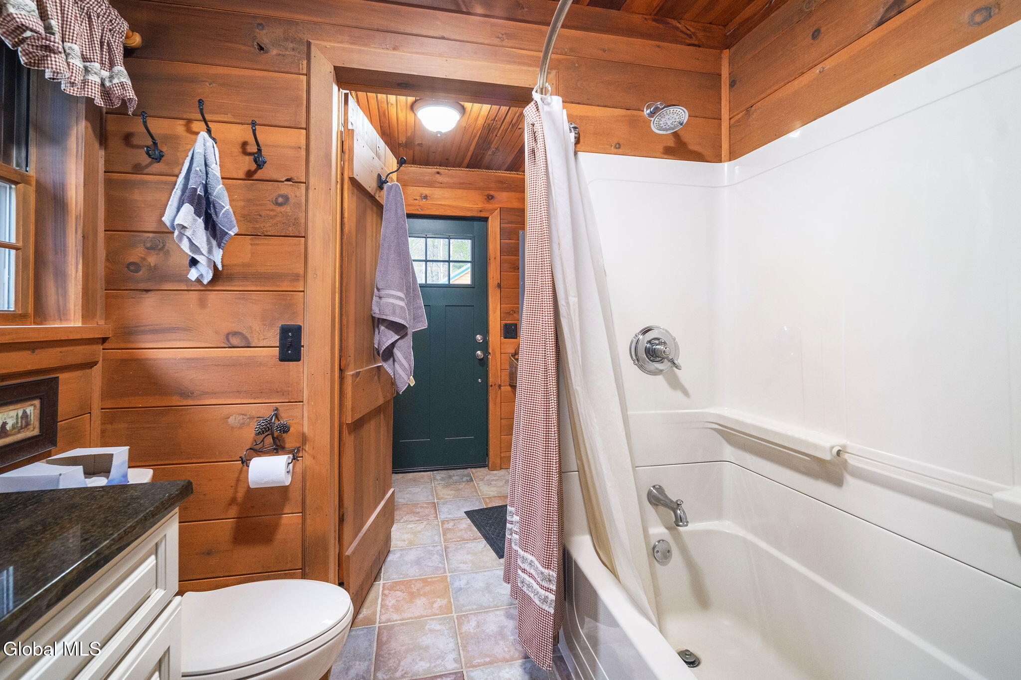 284 Sprakers Road Sloansville NY 12160