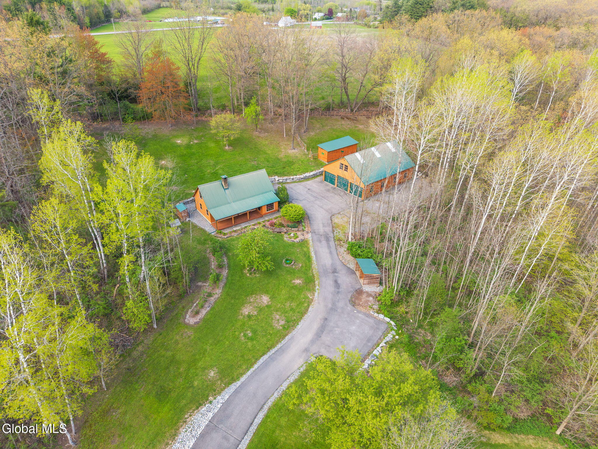 284 Sprakers Road Sloansville NY 12160