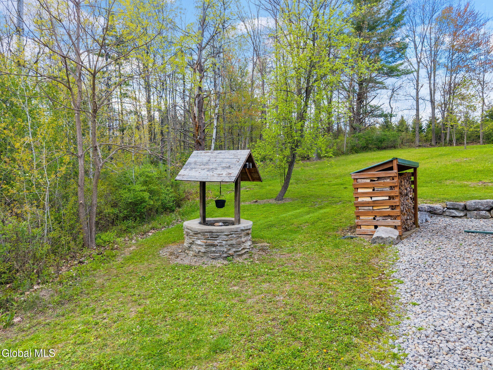284 Sprakers Road Sloansville NY 12160