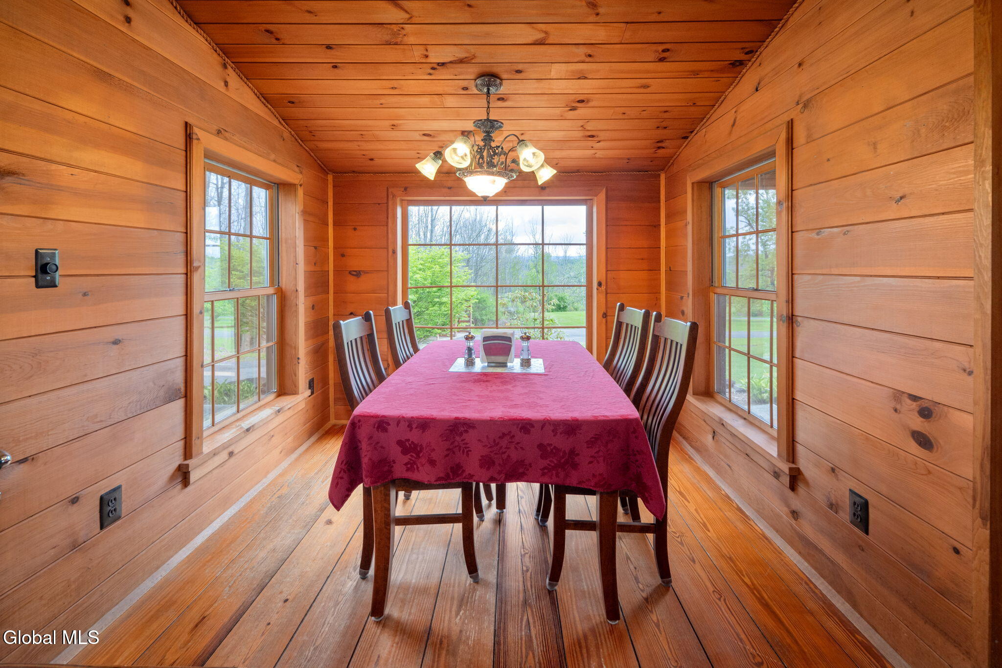 284 Sprakers Road Sloansville NY 12160