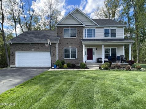 29 Andrew Court Guilderland NY 12203