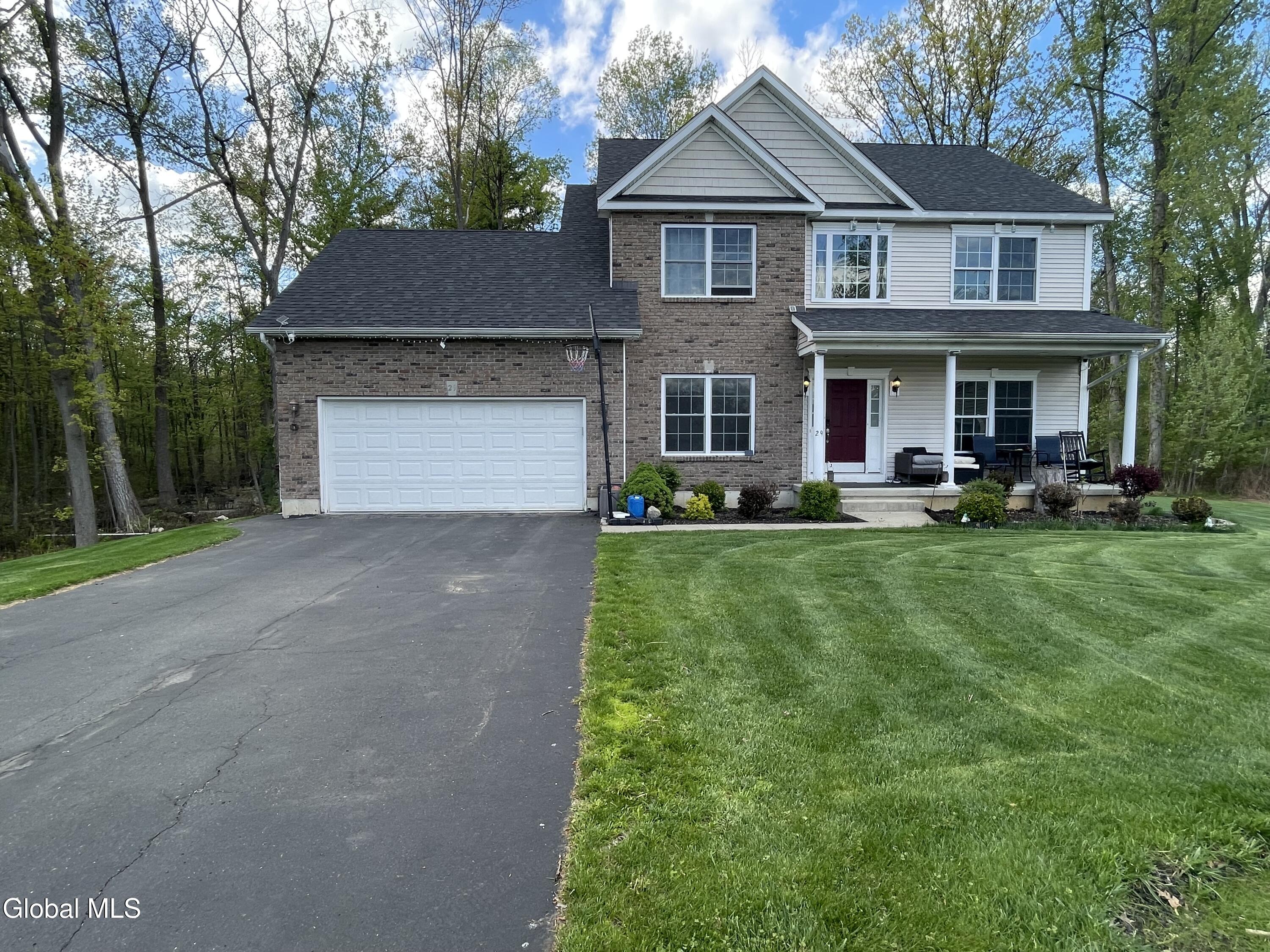 29 Andrew Court Guilderland NY 12203