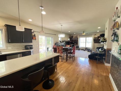 29 Andrew Court Guilderland NY 12203