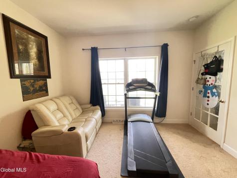 29 Andrew Court Guilderland NY 12203