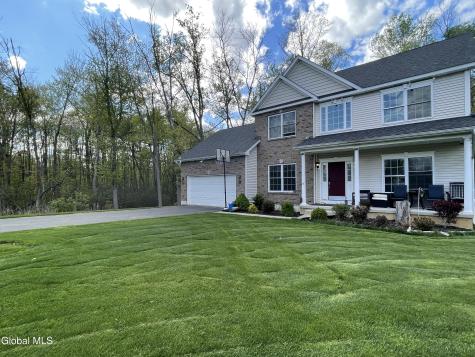 29 Andrew Court Guilderland NY 12203