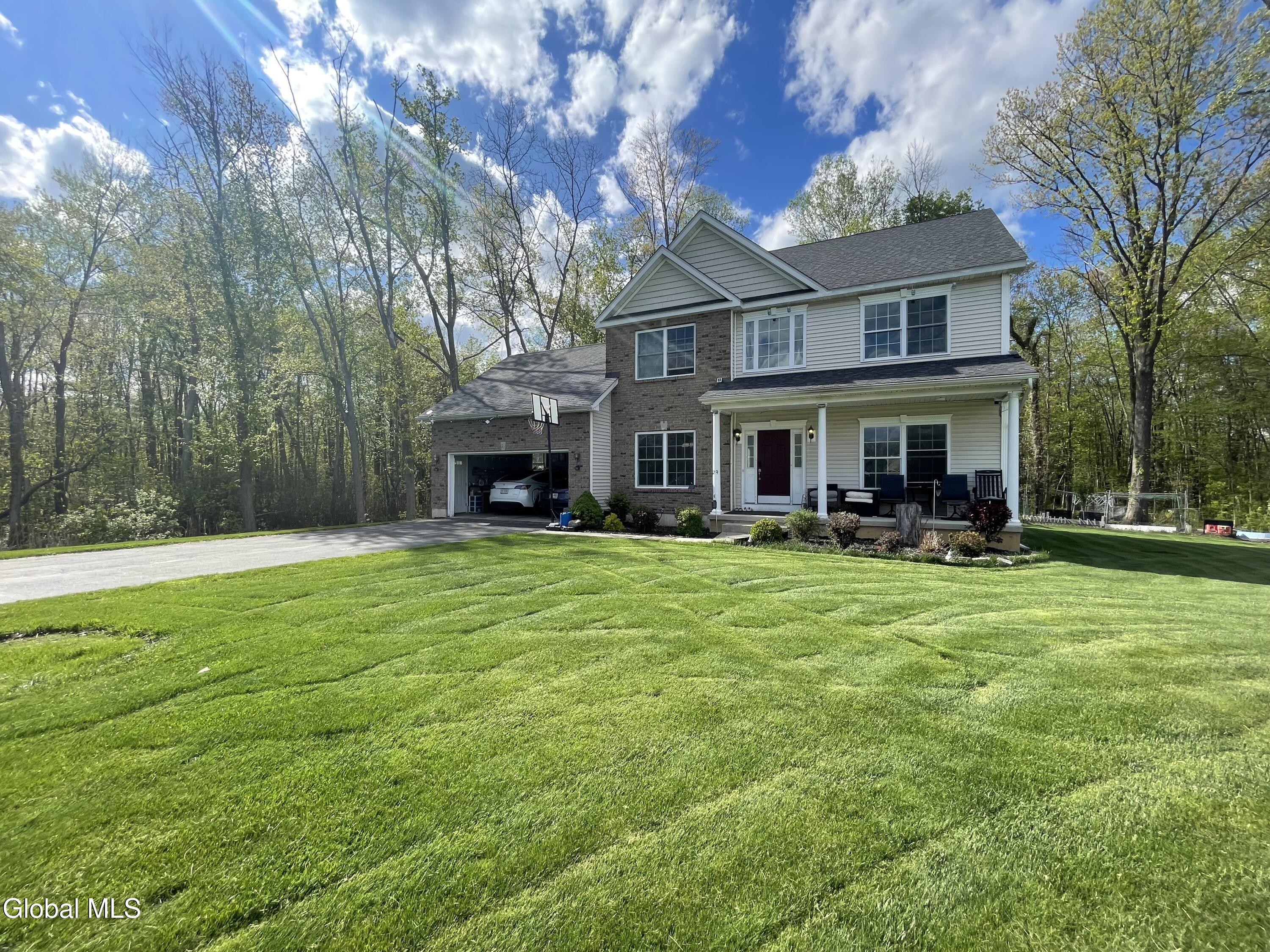29 Andrew Court Guilderland NY 12203