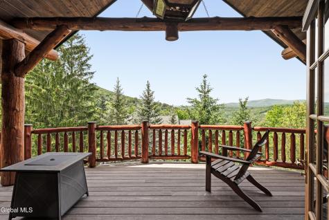 6 White Way Windham NY 12496