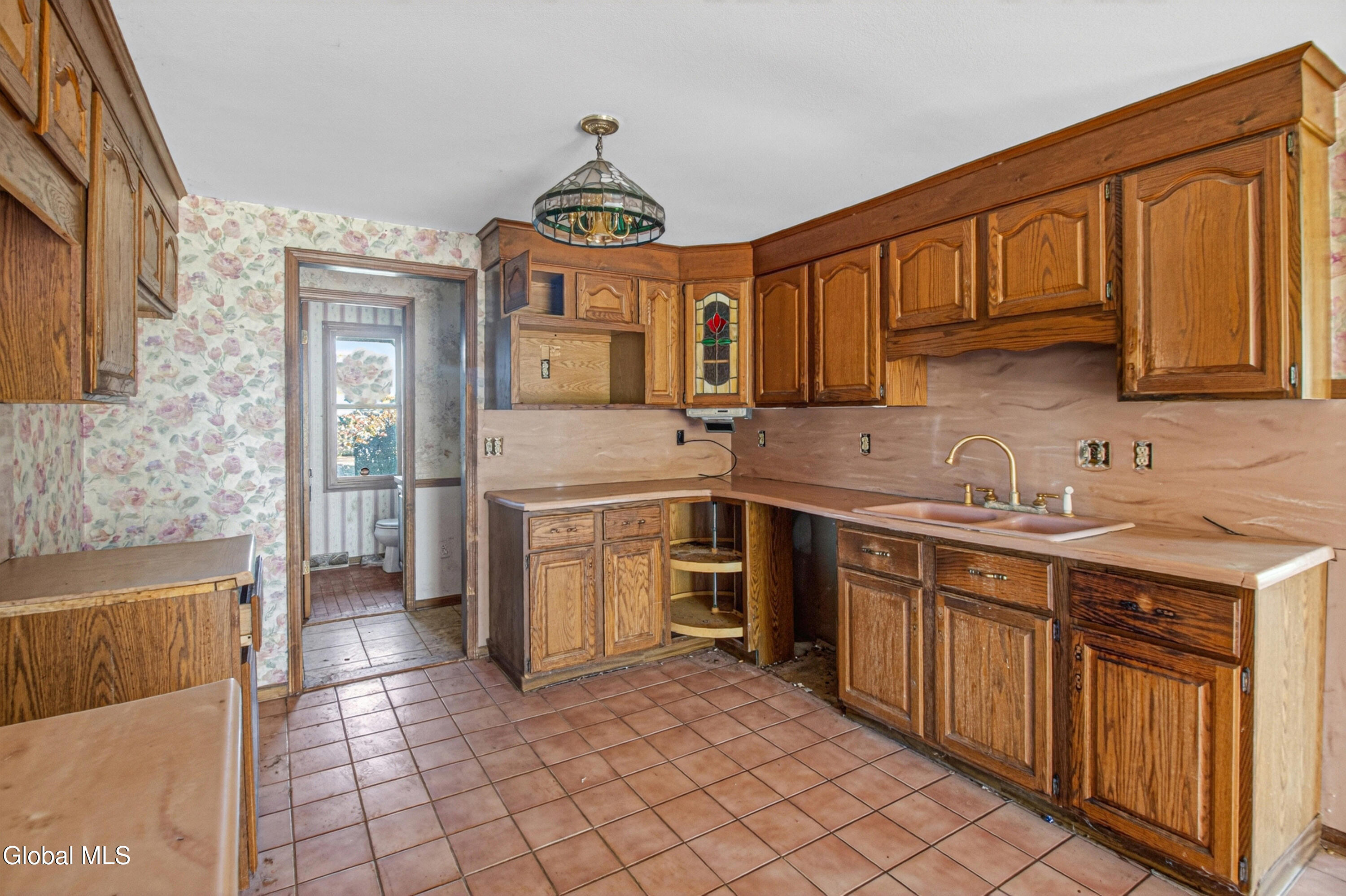 7195 Opal Drive Liverpool NY 13088