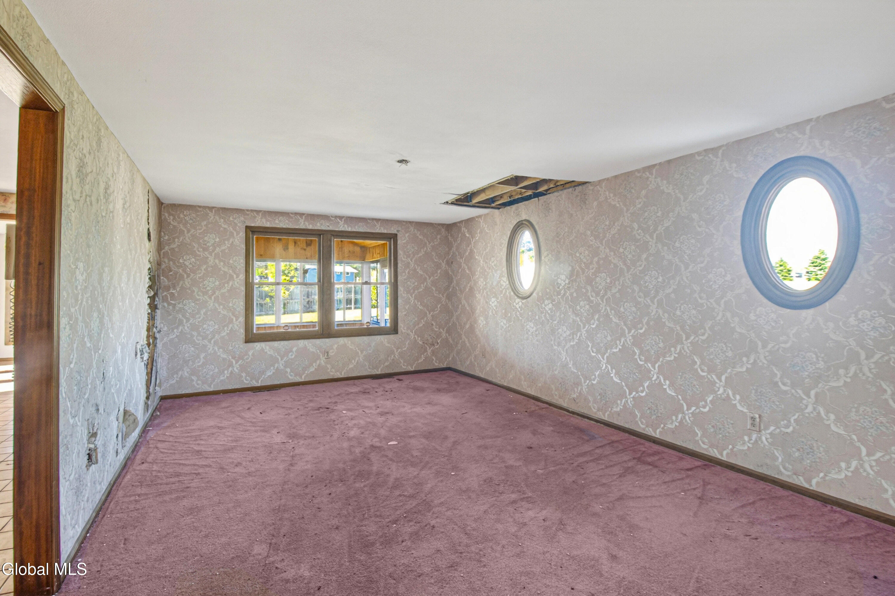 7195 Opal Drive Liverpool NY 13088