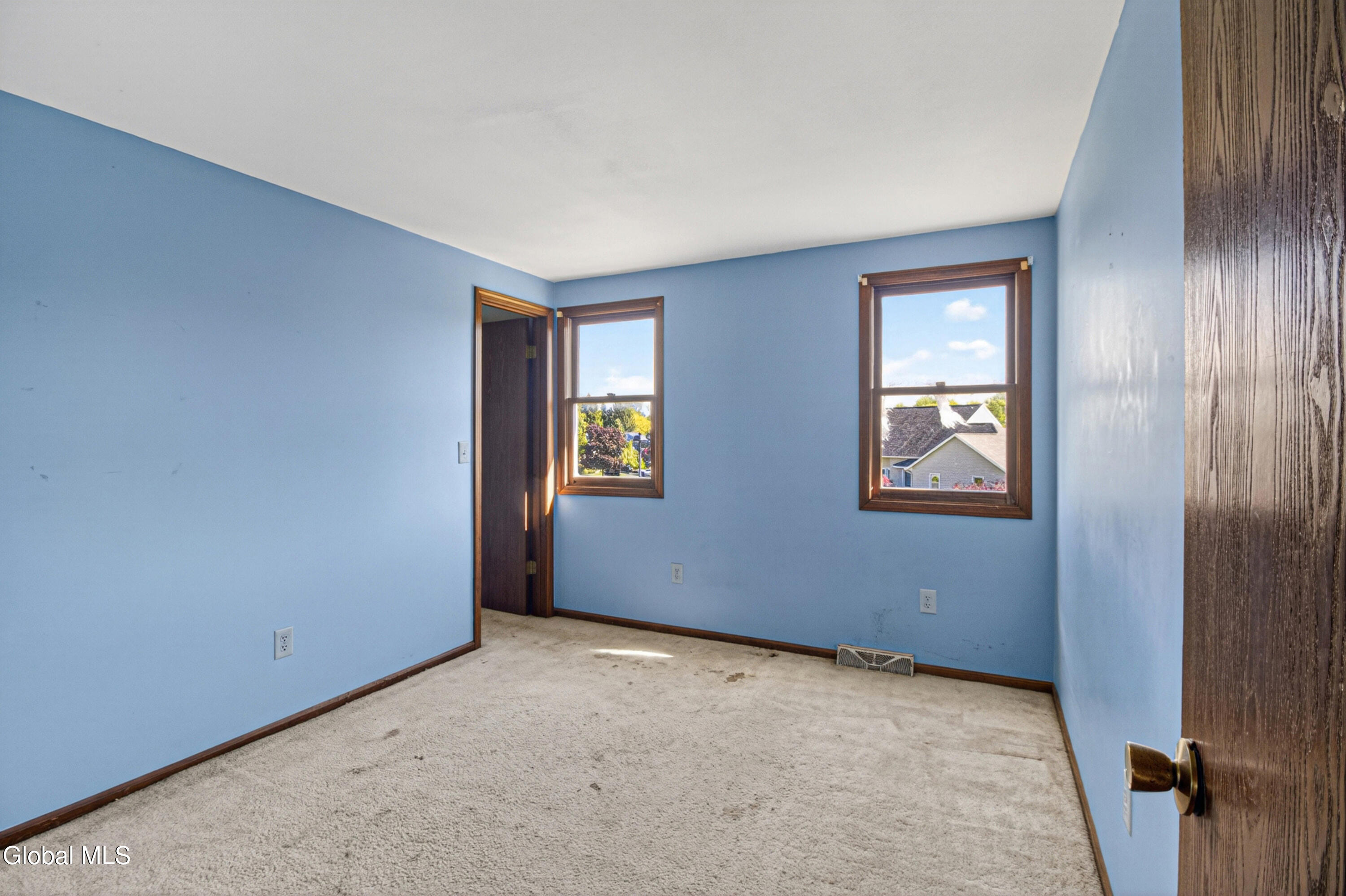7195 Opal Drive Liverpool NY 13088