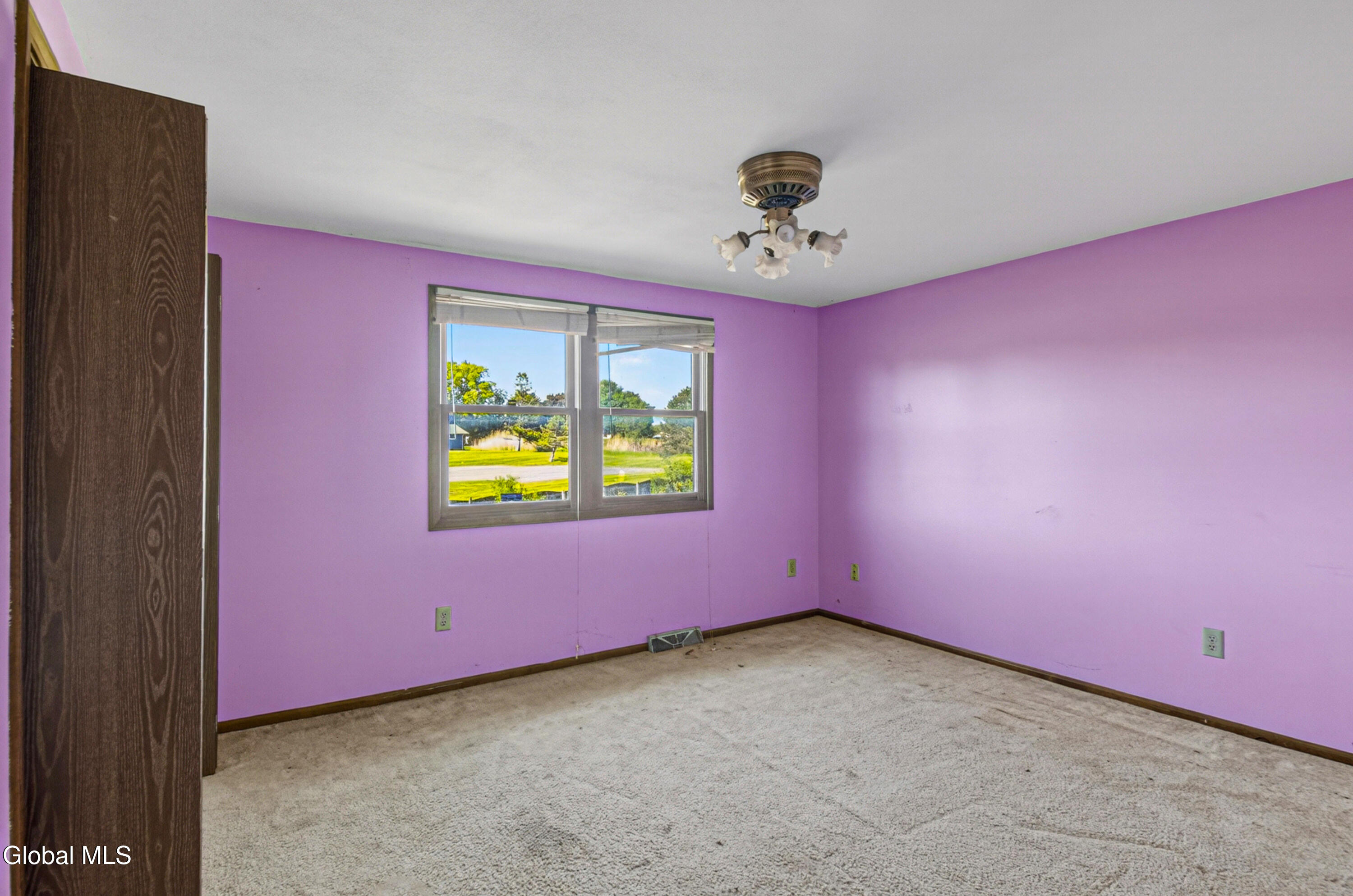 7195 Opal Drive Liverpool NY 13088