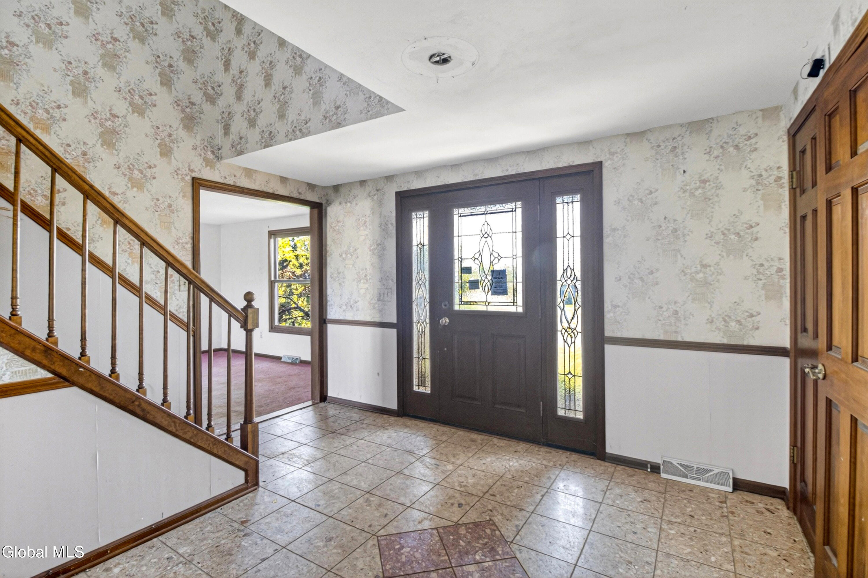 7195 Opal Drive Liverpool NY 13088
