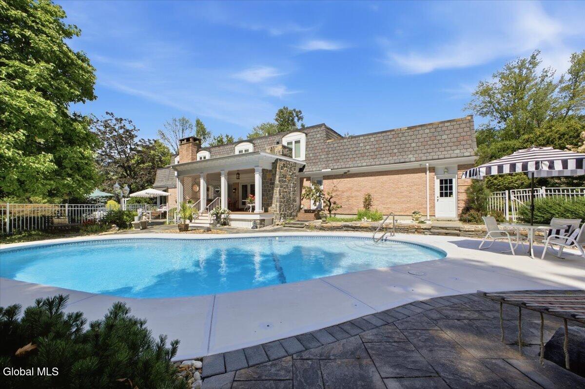27 S Sheraton Lane Queensbury NY 12804