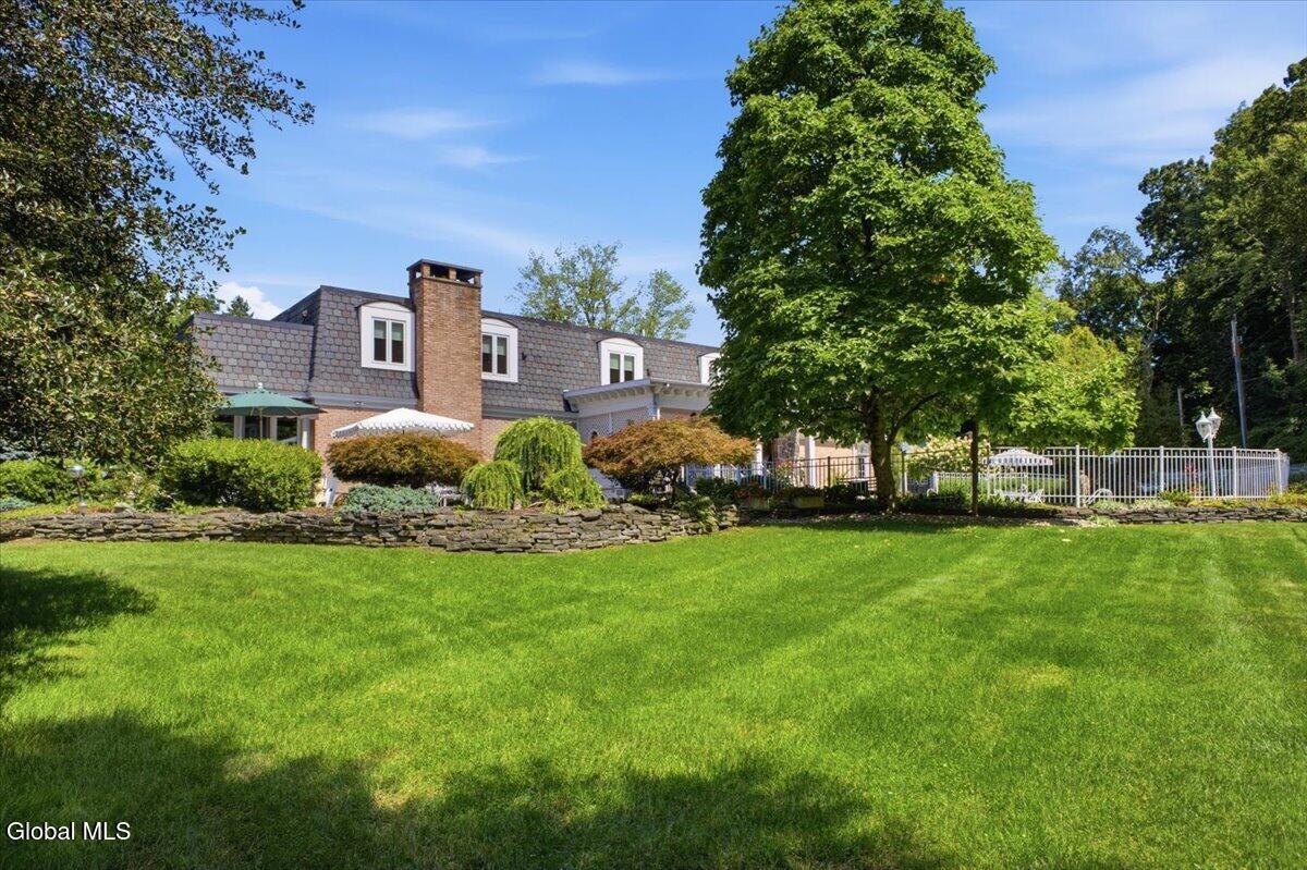 27 S Sheraton Lane Queensbury NY 12804