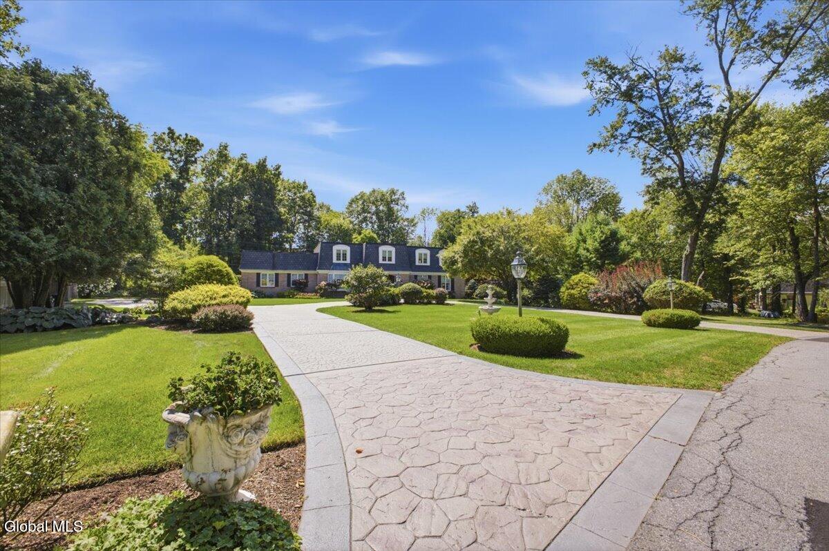 27 S Sheraton Lane Queensbury NY 12804