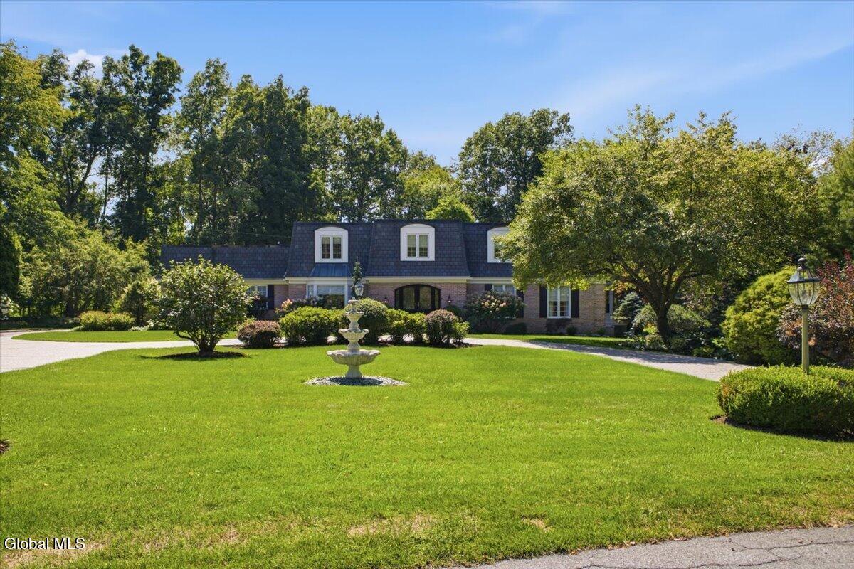 27 S Sheraton Lane Queensbury NY 12804