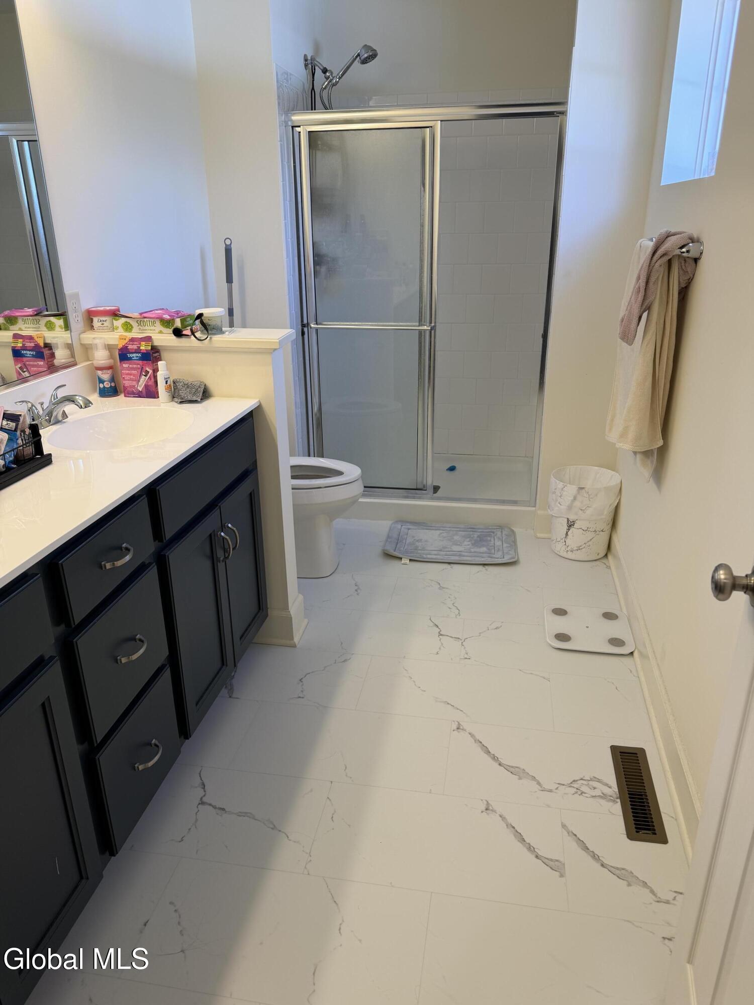 27 Spencer Street Clifton Park NY 12065