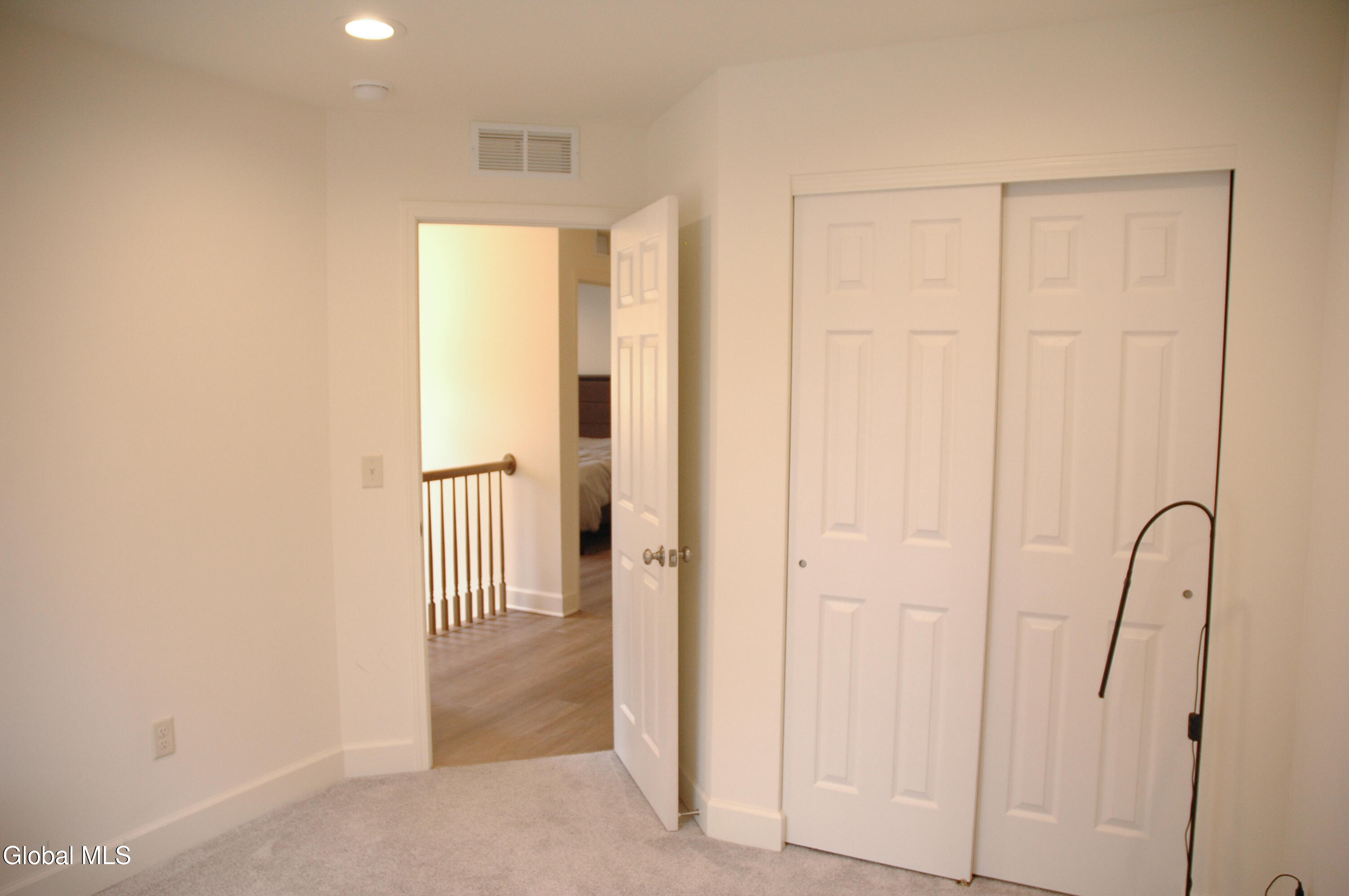 27 Spencer Street Clifton Park NY 12065