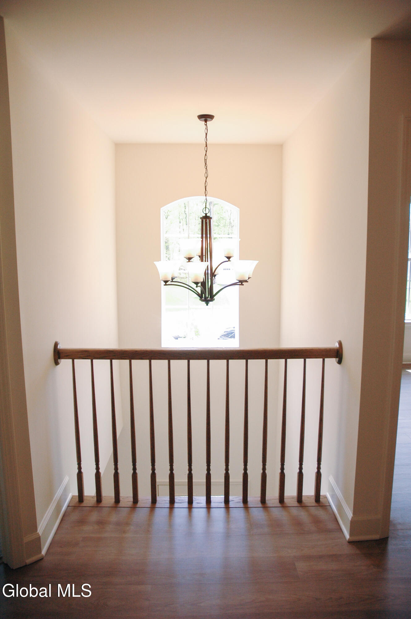 27 Spencer Street Clifton Park NY 12065