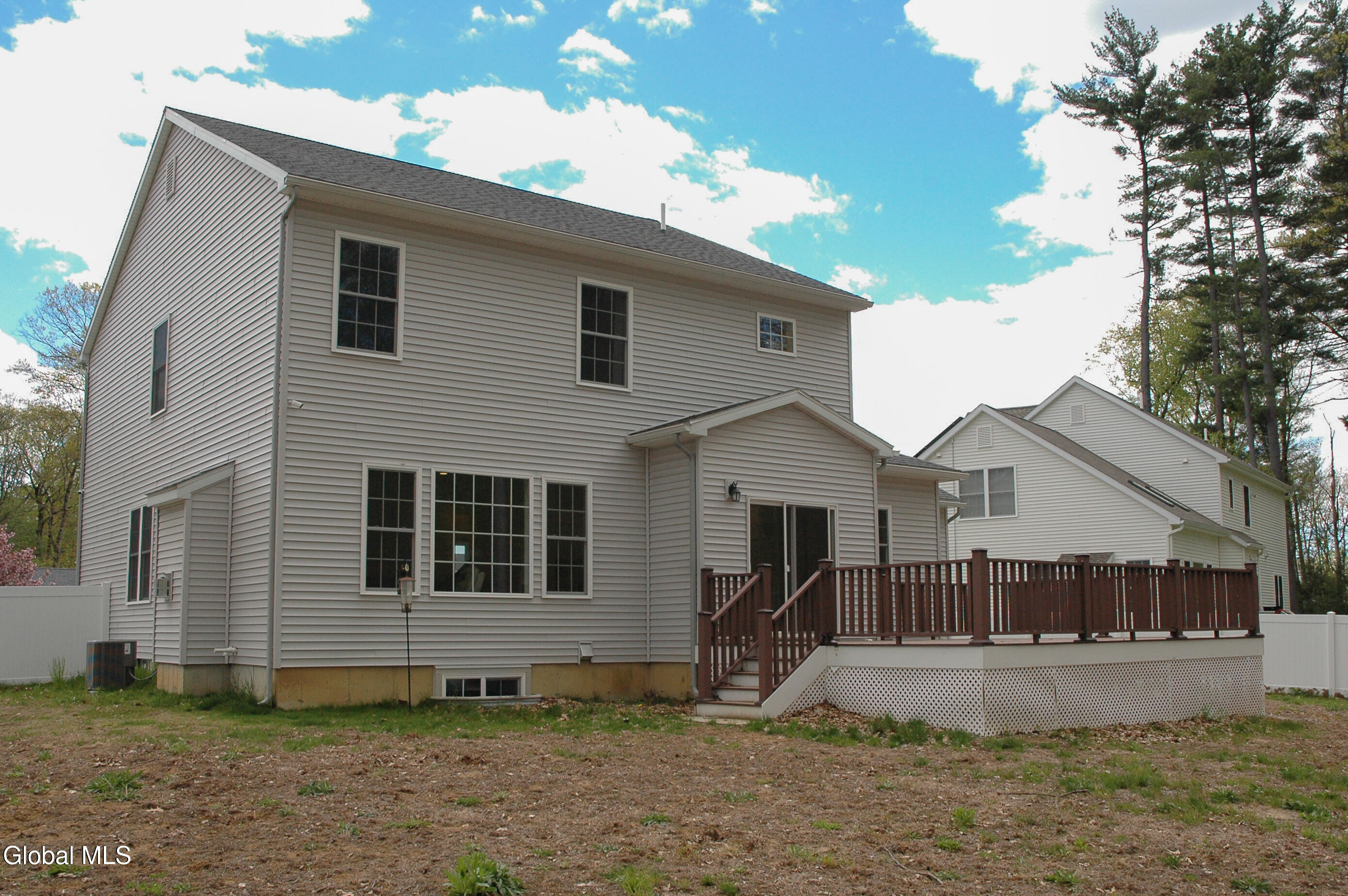 27 Spencer Street Clifton Park NY 12065