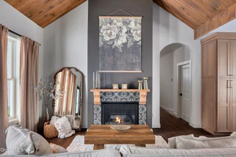 27 Woodland Hill Road Wynantskill NY 12198