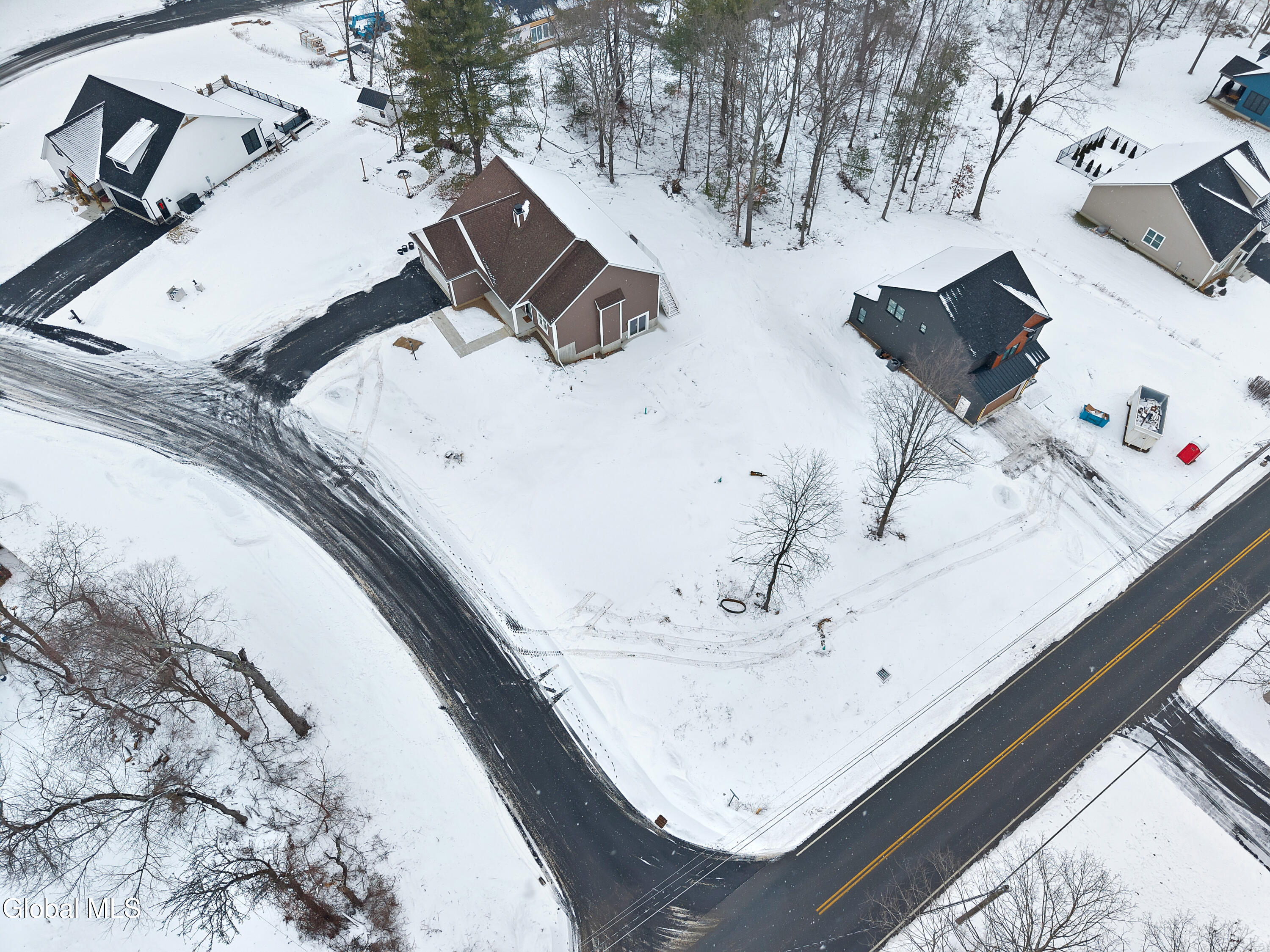 27 Woodland Hill Road Wynantskill NY 12198