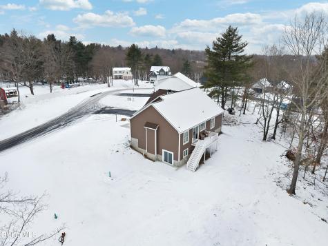 27 Woodland Hill Road Wynantskill NY 12198