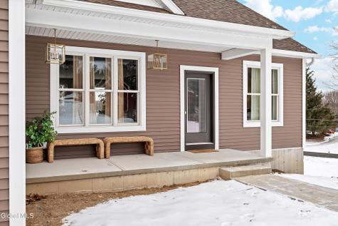 27 Woodland Hill Road Wynantskill NY 12198
