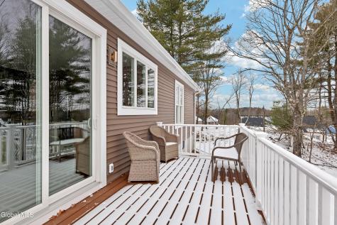 27 Woodland Hill Road Wynantskill NY 12198