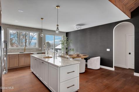 27 Woodland Hill Road Wynantskill NY 12198