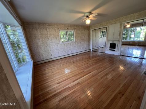 85 Fort Amherst Rd Road Glens Falls NY 12801