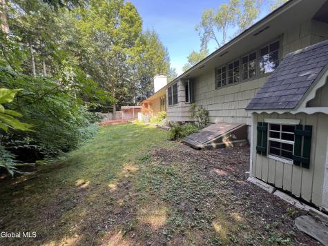 85 Fort Amherst Rd Road Glens Falls NY 12801