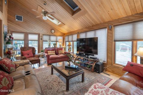 3041 Mariaville Road Schenectady NY 12306