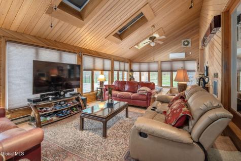 3041 Mariaville Road Schenectady NY 12306