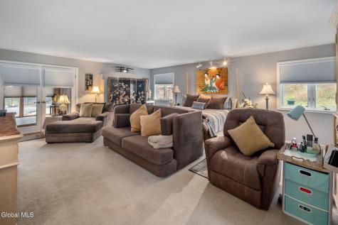 3041 Mariaville Road Schenectady NY 12306