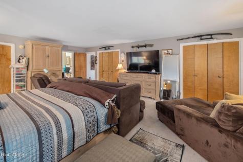 3041 Mariaville Road Schenectady NY 12306