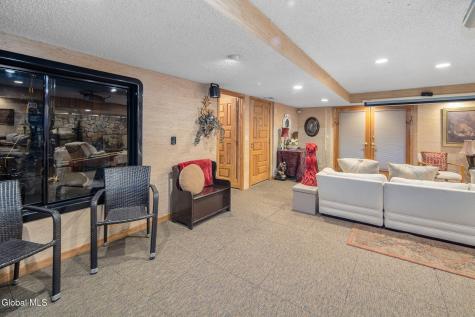 3041 Mariaville Road Schenectady NY 12306