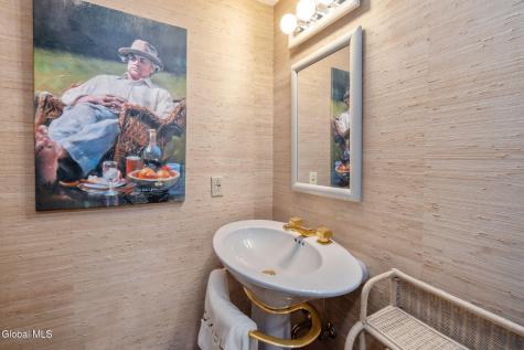 3041 Mariaville Road Schenectady NY 12306